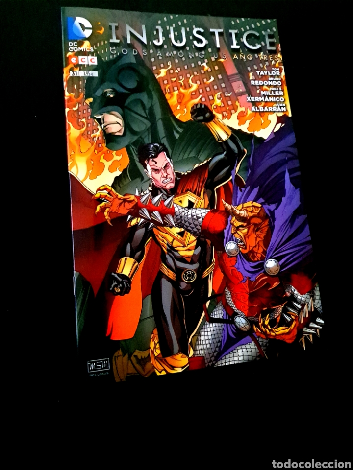 C&oacute;mics: DE KIOSCO INJUSTICE GODS AMONG US 31 COMICS ECC DC - Foto 1