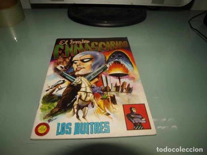 C&oacute;mics: El hombre enmascarado,Colosos del Comic,Los buitres - Foto 1