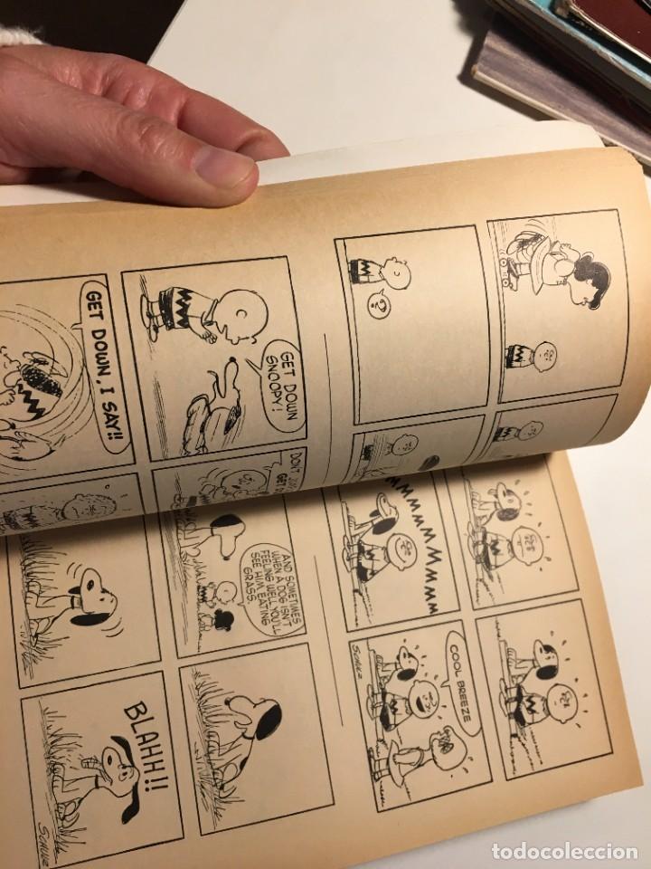 C&oacute;mics: A New Peanuts Book Featuring SNOOPY Schulz, Charles M - Foto 3