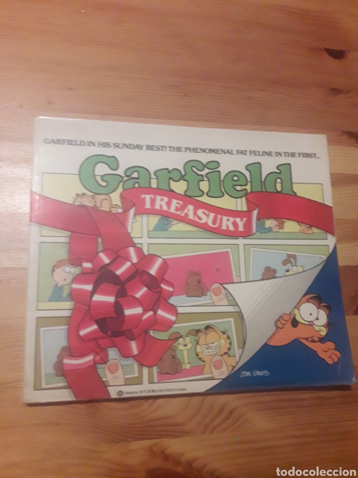 C&oacute;mics: Garfield Treasury Jim Davis en ingles comic - forrado 1982 - Foto 1