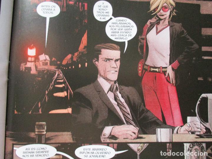 C&oacute;mics: DC / BATMAN CABALLERO BLANCO N.&ordm; 2 de 8 &middot; ECC - Foto 4