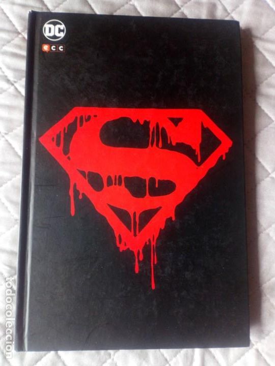 C&oacute;mics: La Muerte de Superm&aacute;n 2014 ECC