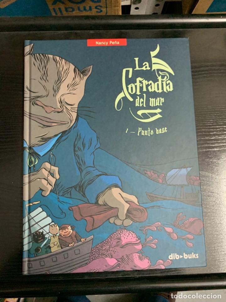 C&oacute;mics: La cofrad&iacute;a del mar T1: Punto base, de Nancy Pe&ntilde;a - Foto 2