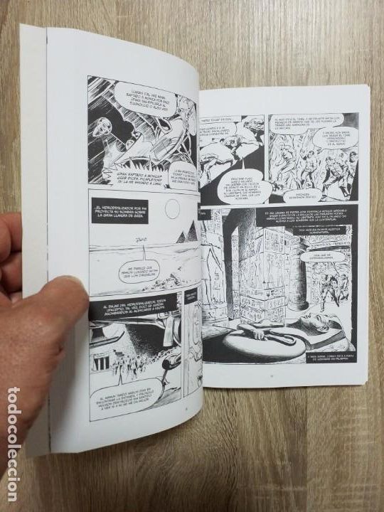 C&oacute;mics: DOC SAVAGE &iexcl; LOS DESTRUCTORES DE LA TIERRA ! ( EL HOMBRE DE BRONCE VERTICE)) ECC - Foto 5