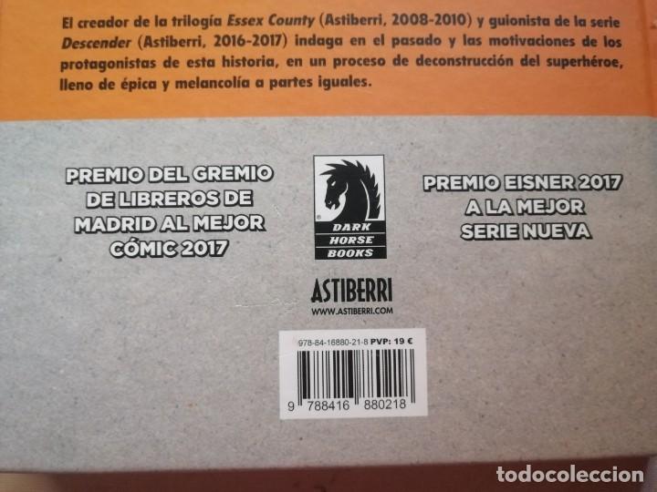 C&oacute;mics: BLACK HAMMER .ORIGENES SECRETOS. ASTIBERRI. - Foto 3