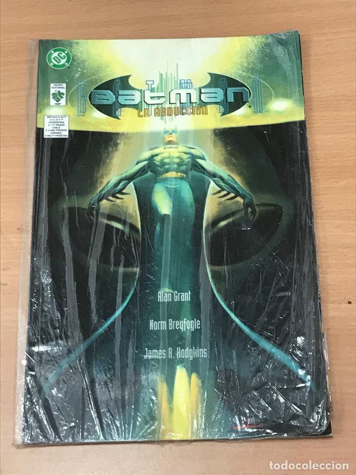 C&oacute;mics: BATMAN LA ABDUCCI&Oacute;N PRECINTADO - Foto 1