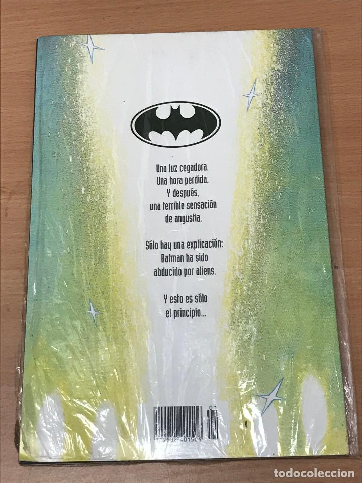 C&oacute;mics: BATMAN LA ABDUCCI&Oacute;N PRECINTADO - Foto 2