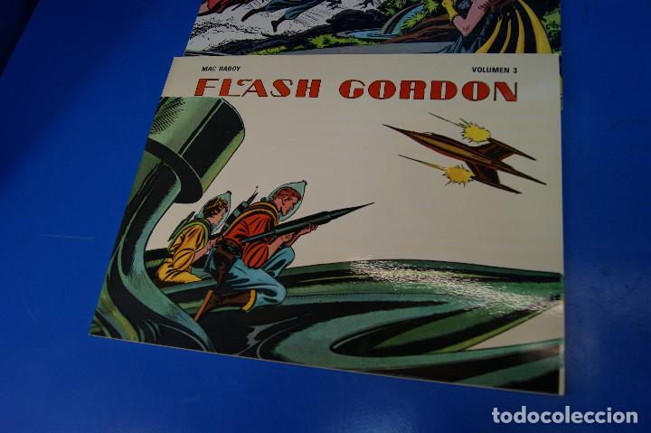 C&oacute;mics: &rdquo;Flash Gordon&rdquo; Mac Raboy, Tomos 1-4. Ediciones B.O.. Tapa blanda.1978 - Foto 4