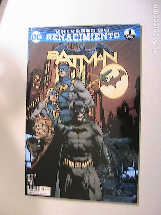 C&oacute;mics: BATMAN N&ordm; 01. UNIVERSO DC RENACIMIENTO. ECC COMICS. - Foto 1