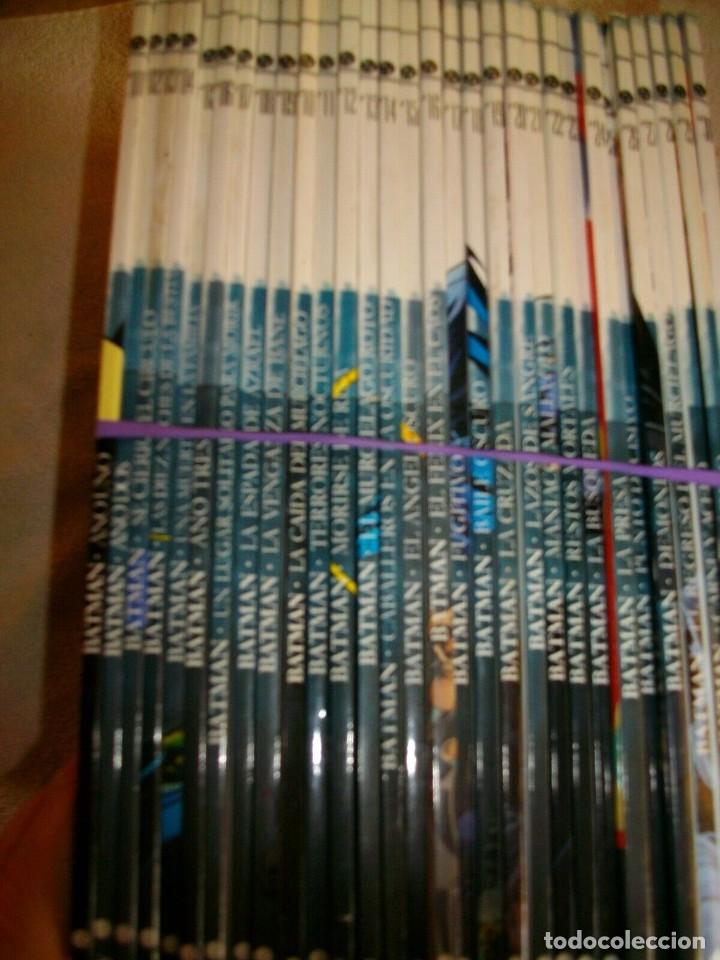 C&oacute;mics: BATMAN LA SAGA COLECCION DE 30 TOMOS - Foto 2