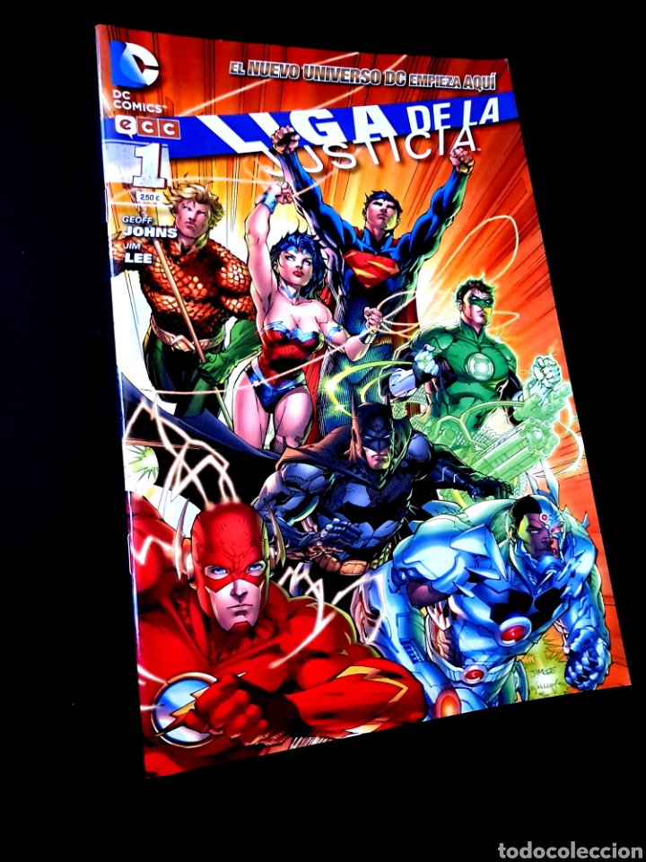 C&oacute;mics: DE LIGA DE LA JUSTICIA 1 COMICS DC ECC - Foto 1