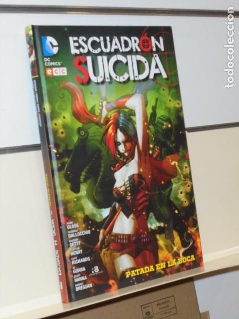 C&oacute;mics: ESCUADRON SUICIDA N&ordm; 1 PATADA EN LA BOCA TOMO CARTON&Eacute; DC - ECC OFERTA - Foto 1