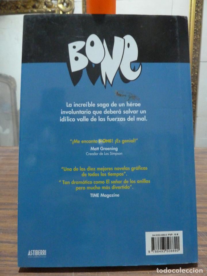 C&oacute;mics: BONE N&ordm; 1 - LEJOS DE BONEVILLE - JEFF SMITH - ASTIBERRI - Foto 2