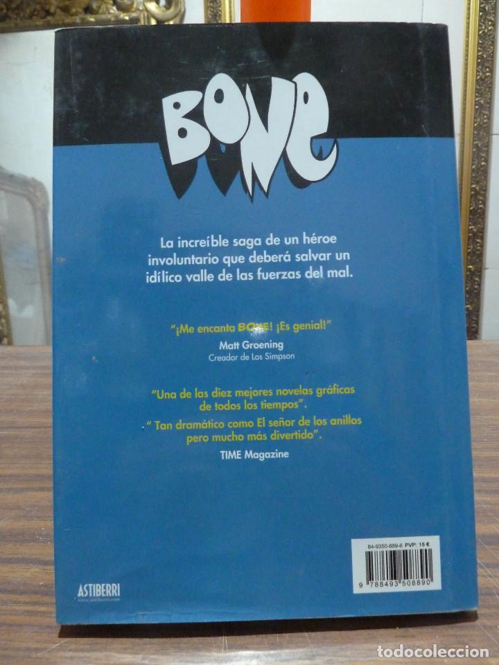 C&oacute;mics: BONE N&ordm; 1 - LEJOS DE BONEVILLE - JEFF SMITH - ASTIBERRI - Foto 3