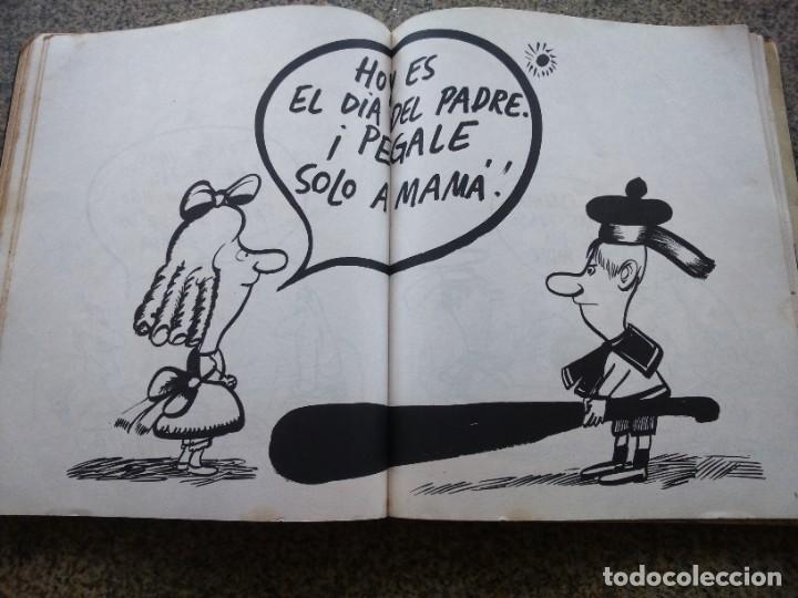 C&oacute;mics: TODOS SOMOS DE DERECHAS -- CHUMY CHUMEZ -- EDICIONES 99 -- - Foto 3