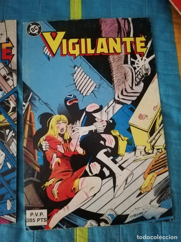 C&oacute;mics: LOTE CARTONES PORTADA C&Oacute;MIC VIGILANTE DC - Foto 3