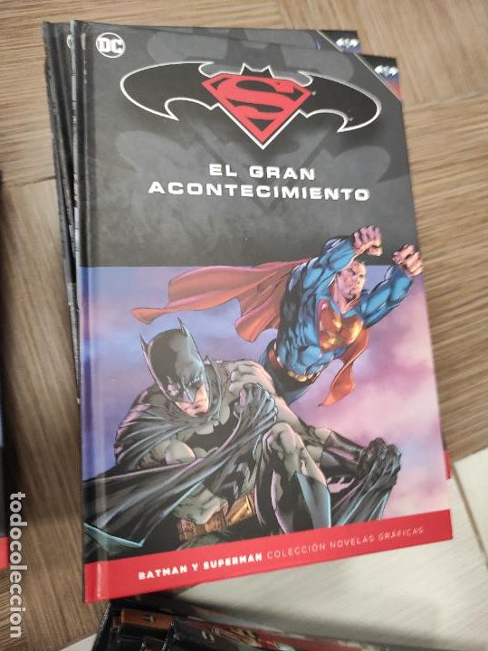 C&oacute;mics: batman superman el gran acontecimiento salvat dc tomo 18 - Foto 1