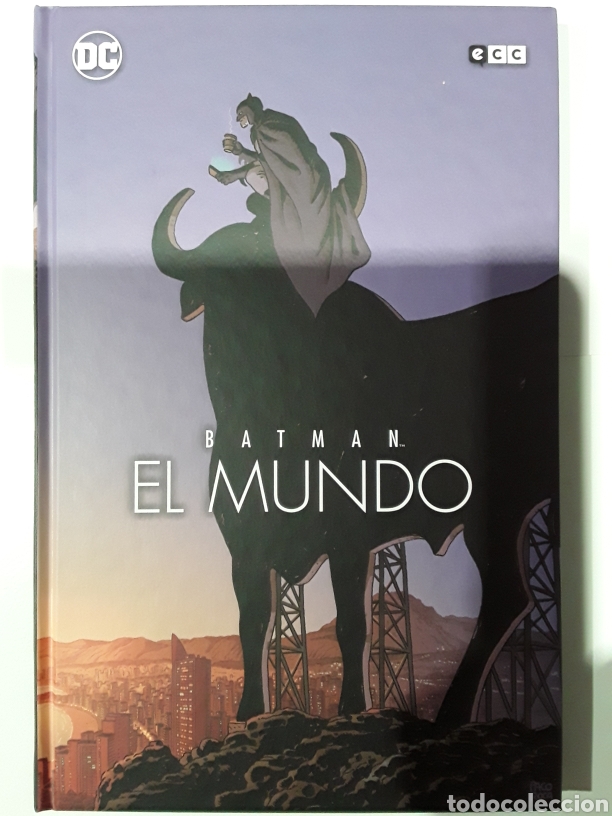 C&oacute;mics: Batman. El mundo (portada Paco Roca) - ECC c&oacute;mics - Foto 1