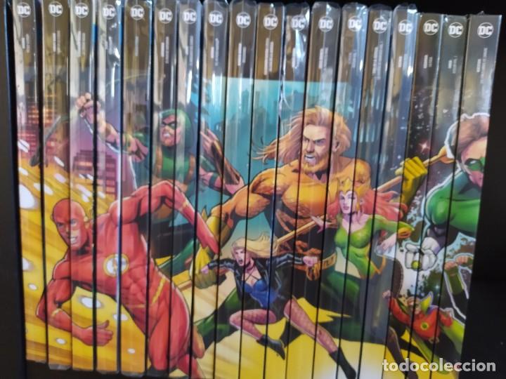 C&oacute;mics: Heroes y Villanos Coleccionable DC - Foto 2