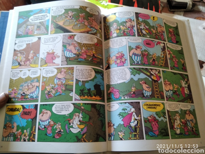 C&oacute;mics: Lote de 25 c&oacute;mics Ast&eacute;rix, c&iacute;rculo de lectores - Foto 5
