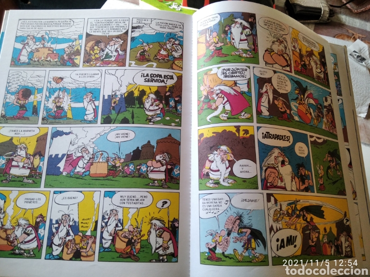 C&oacute;mics: Lote de 25 c&oacute;mics Ast&eacute;rix, c&iacute;rculo de lectores - Foto 6