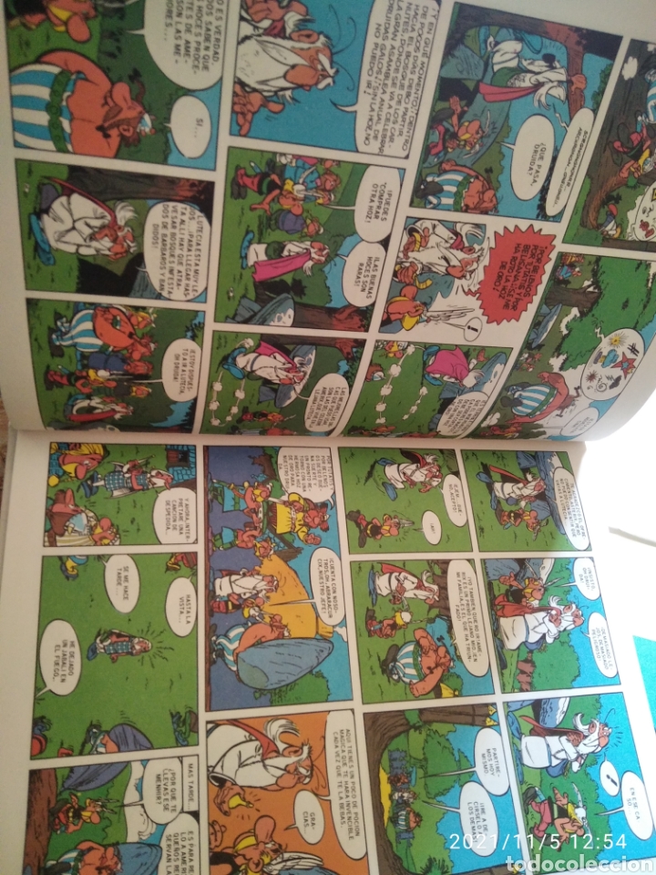 C&oacute;mics: Lote de 25 c&oacute;mics Ast&eacute;rix, c&iacute;rculo de lectores - Foto 10