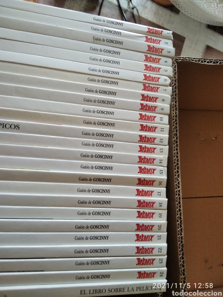 C&oacute;mics: Lote de 25 c&oacute;mics Ast&eacute;rix, c&iacute;rculo de lectores - Foto 22