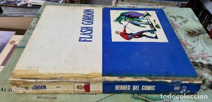 C&oacute;mics: FLASH GORDON tomo 1 (Buru Lan, carton&eacute; en mal estado) - Foto 1