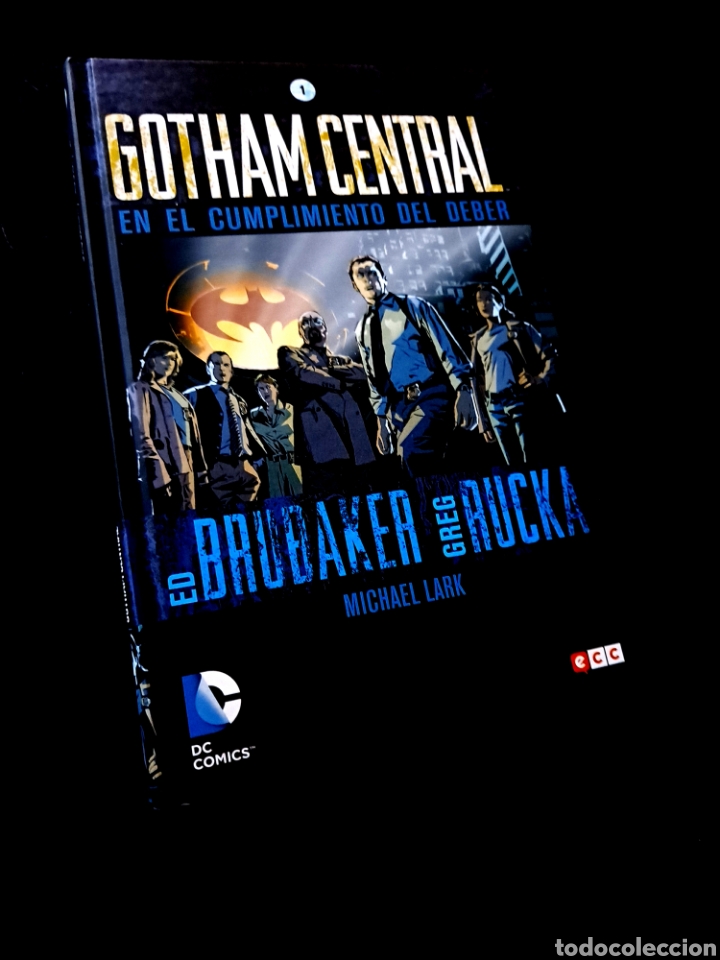 C&oacute;mics: EXCELENTE ESTADO GOTHAM CENTRAL EN EL CUMPLIMIENTO DEL DEBER ECC DC COMICS - Foto 1