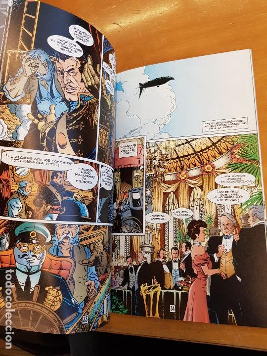 C&oacute;mics: BATMAN amo del futuro - Foto 3