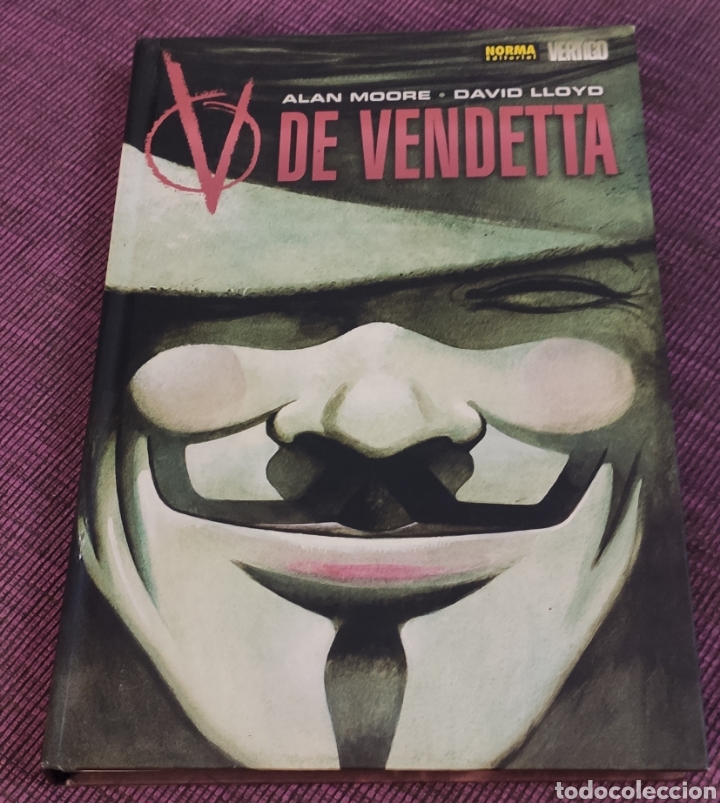 C&oacute;mics: V de Vendetta. Norma editorial. Alan Moore. David Lloyd - Foto 1