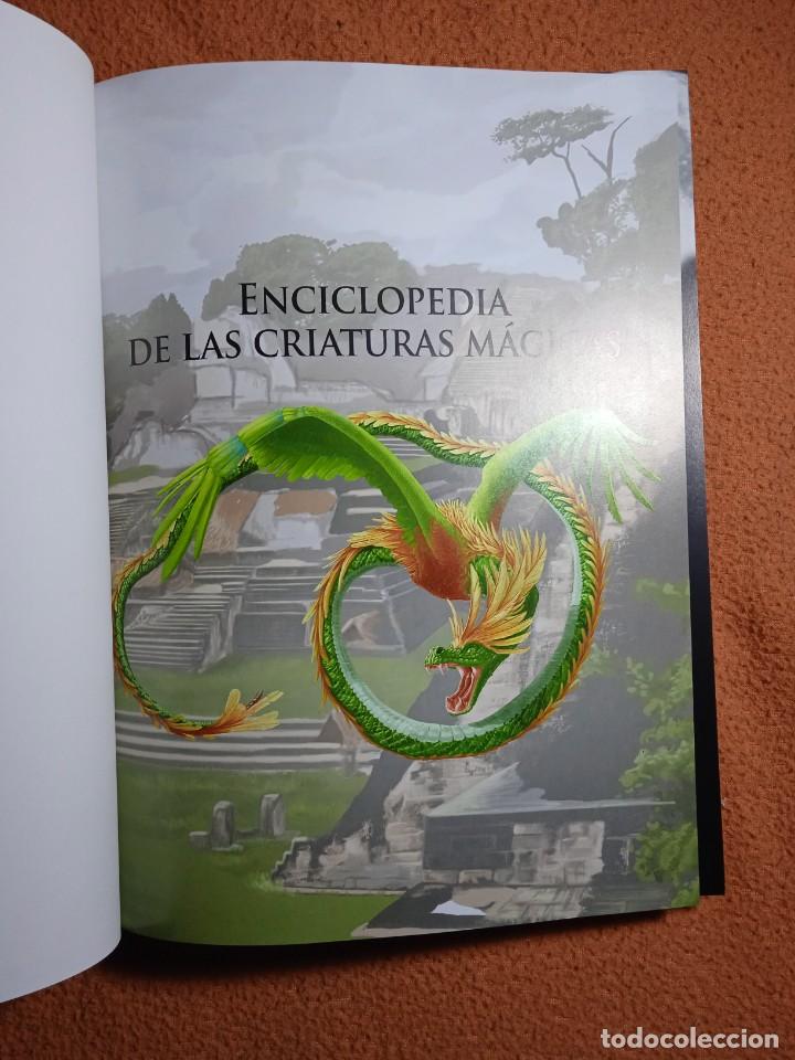 C&oacute;mics: Enciclopedia de las criaturas m&aacute;gicas -Julia Bruce - Foto 2