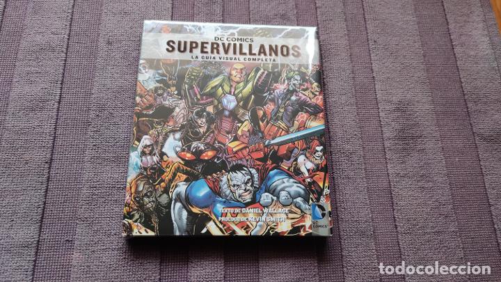 C&oacute;mics: SUPERVILLANOS DE DC: GU&Iacute;A VISUAL COMPLETA (2014) NUEVO. - Foto 1