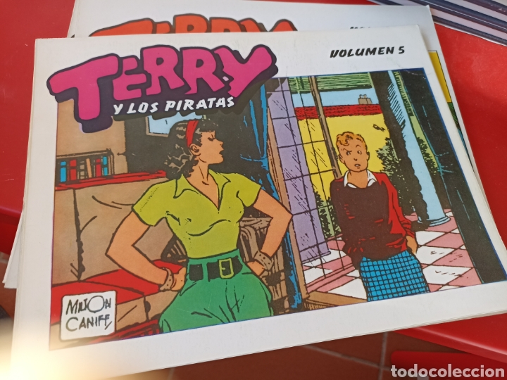 C&oacute;mics: Terry y los piratas 9 tomos ediciones B.O + la guada&ntilde;a ediciones+el aventurero ediciones - Foto 5