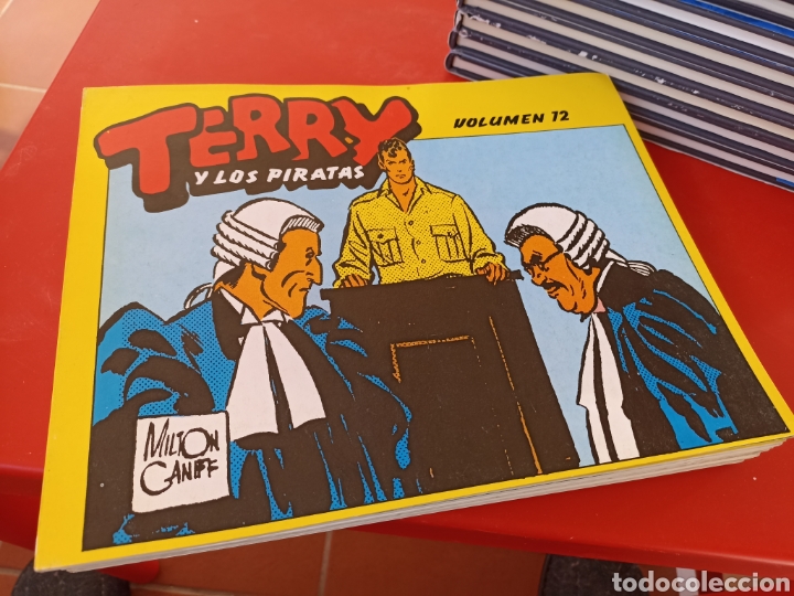 C&oacute;mics: Terry y los piratas 9 tomos ediciones B.O + la guada&ntilde;a ediciones+el aventurero ediciones - Foto 1