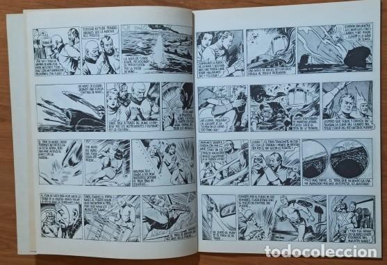 C&oacute;mics: FLASH GORDON EN EL PLANETA MONGO - VOLUMEN SEGUNDO - EDICIONES B.O. BUEN ESTADO - Foto 5