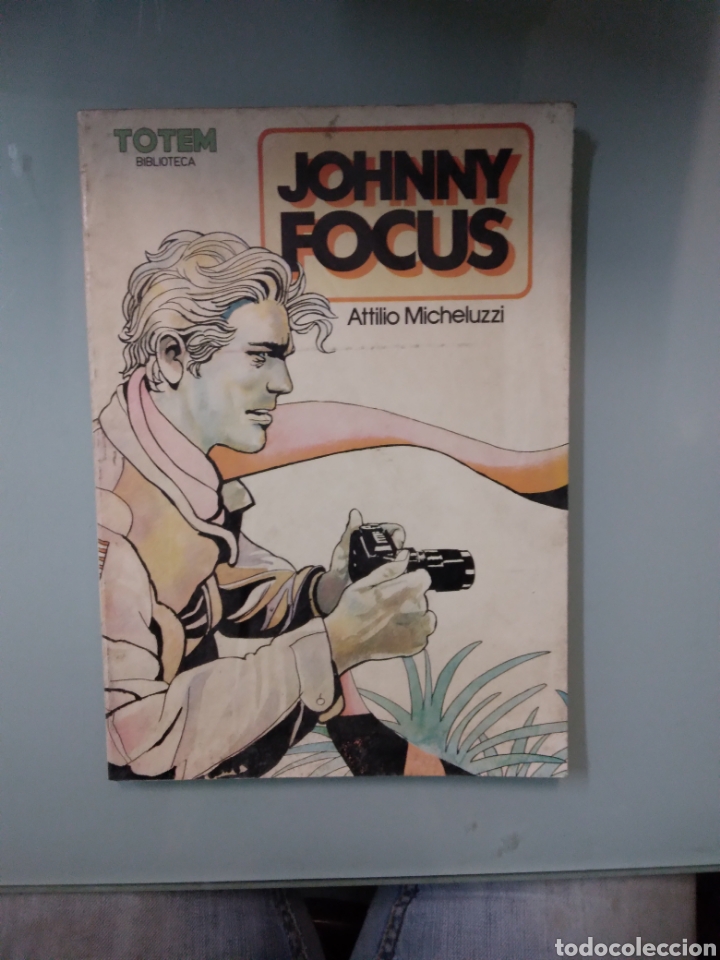 C&oacute;mics: Johnny Focus ,Attilio Micheluzzi, Totem - Foto 1