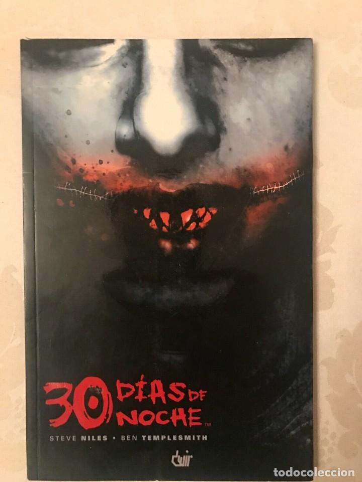 C&oacute;mics: 30 DIAS DE NOCHE ** de Steve Niles, Ben Templesmith ** DEVIR - Foto 1
