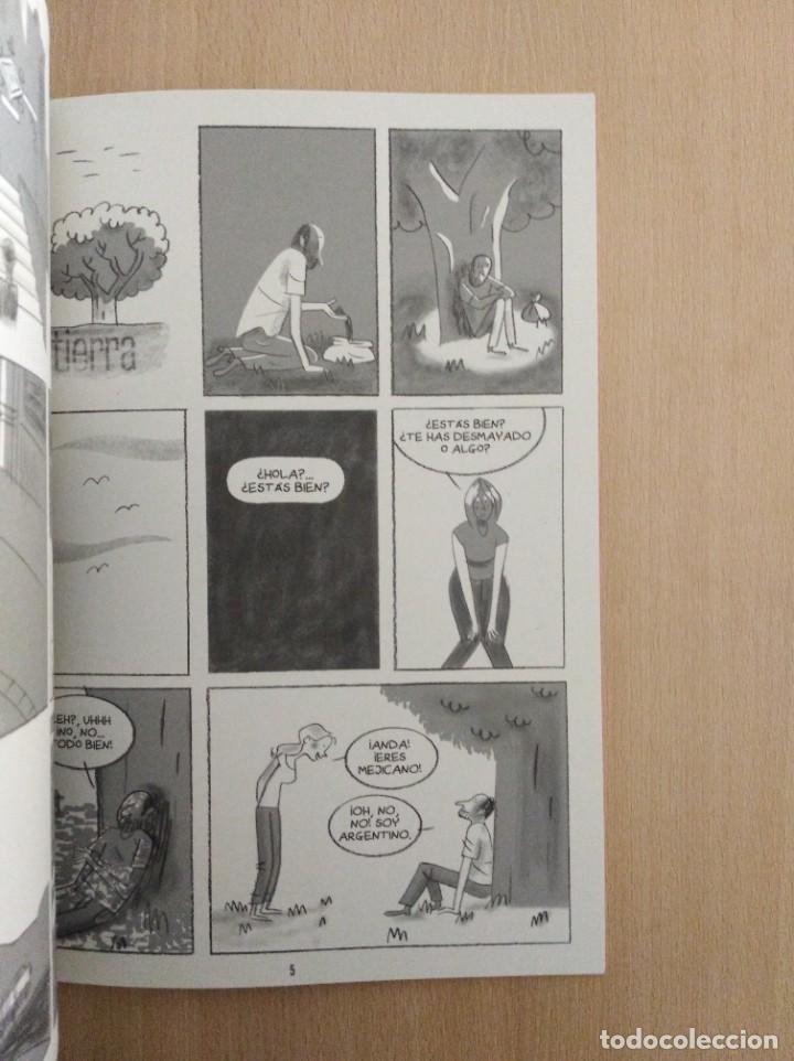 C&oacute;mics: USTED EST&Aacute; AQU&Iacute;. AA. VV. Editorial Dibbuks - Foto 9