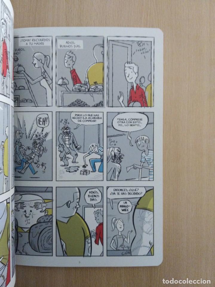 C&oacute;mics: USTED EST&Aacute; AQU&Iacute;. AA. VV. Editorial Dibbuks - Foto 12