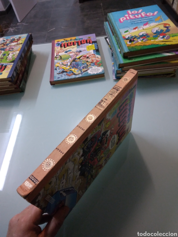 C&oacute;mics: Los pitufos, Ediciones Bruguera, tomo 21 - Foto 2