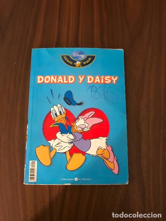 C&oacute;mics: DONALD Y DAISY ,SERIE ORO N&ordm; 2 , BIBLIOTECA EL MUNDO - Foto 1