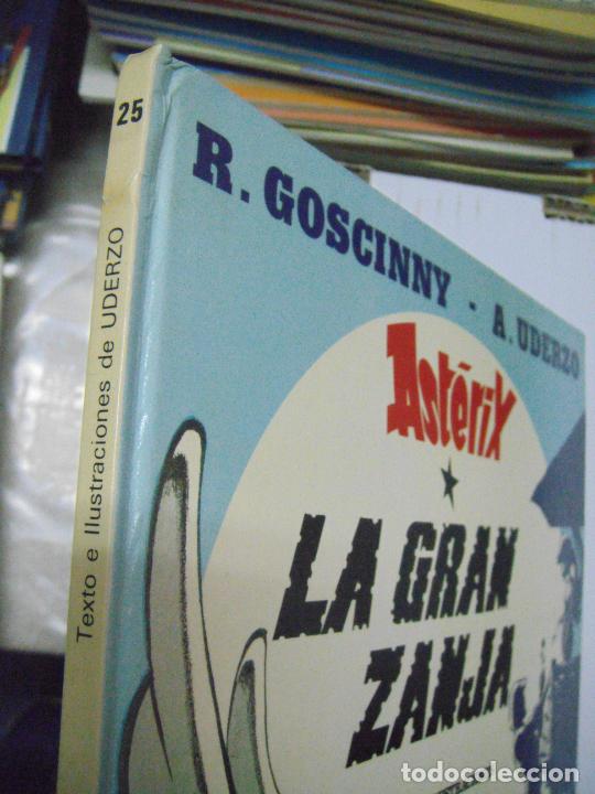 C&oacute;mics: AST&Eacute;RIX: LA GRAN ZANJA - N&ordm; 25 -ED. JUNIOR - Foto 3