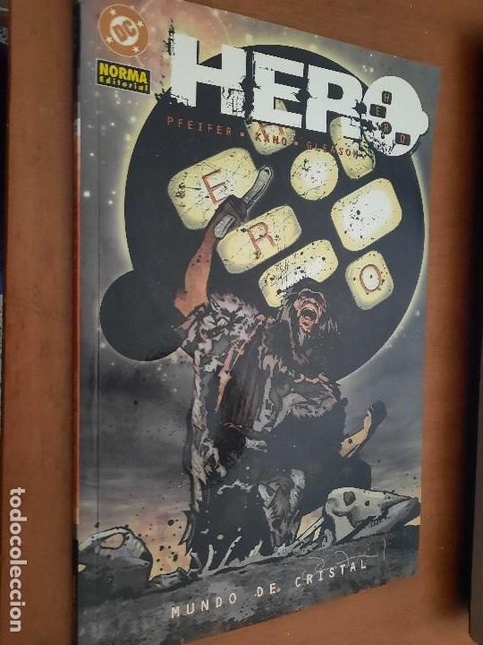 C&oacute;mics: HERO. MUNDO DE CRISTAL. R&Uacute;STICA. BUEN ESTADO - Foto 1
