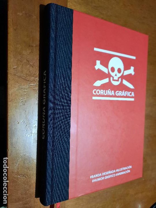 Comics: CORU&Ntilde;A GRAFICA. AUTORES DE ESTA CIUDAD. TAPA DURA. BUEN ESTADO.