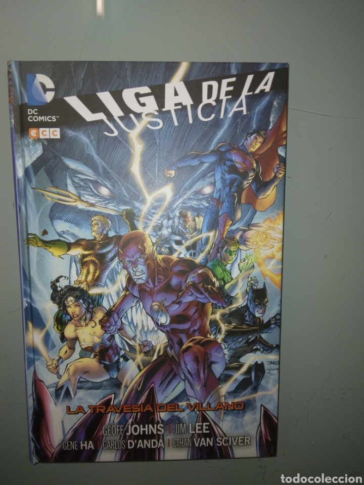 C&oacute;mics: Johnson Lee, La.liga de la justicia, La travesia del villano,ECC