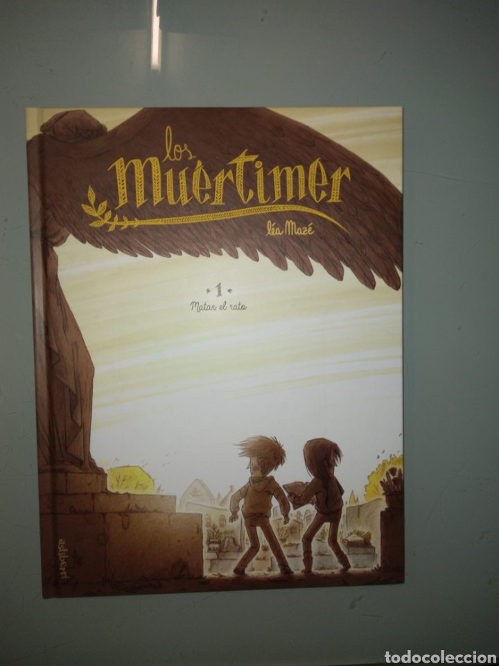 C&oacute;mics: Los muertimer , tomo 1, Lea Maze, Astiberri - Foto 1