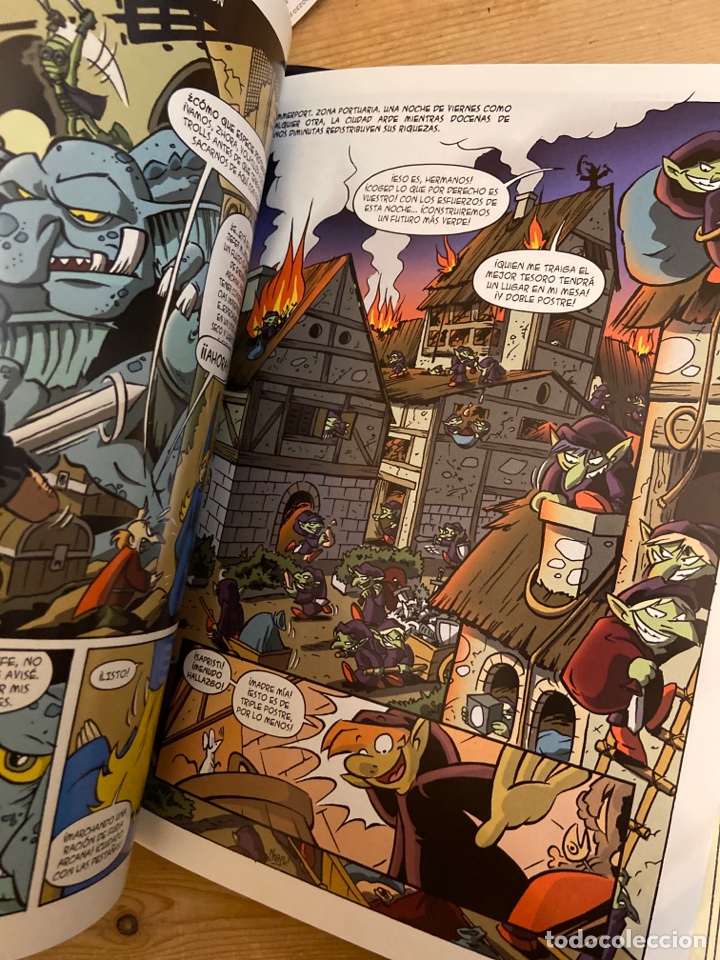 C&oacute;mics: C&oacute;mic Elf Service, de heiper y chapu, elfos, enanos&hellip; - Foto 2