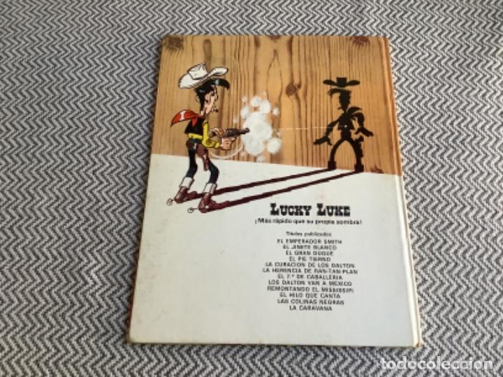 C&oacute;mics: CU1. COMIC LUCKY LUKE -LA CARAVANA - - Foto 6