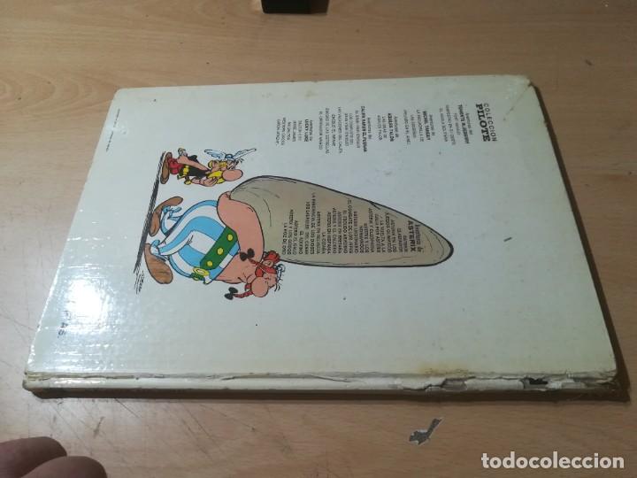 C&oacute;mics: LA HOZ DE ORO / ASTERIX / BRUGUERA / AM46 - Foto 2